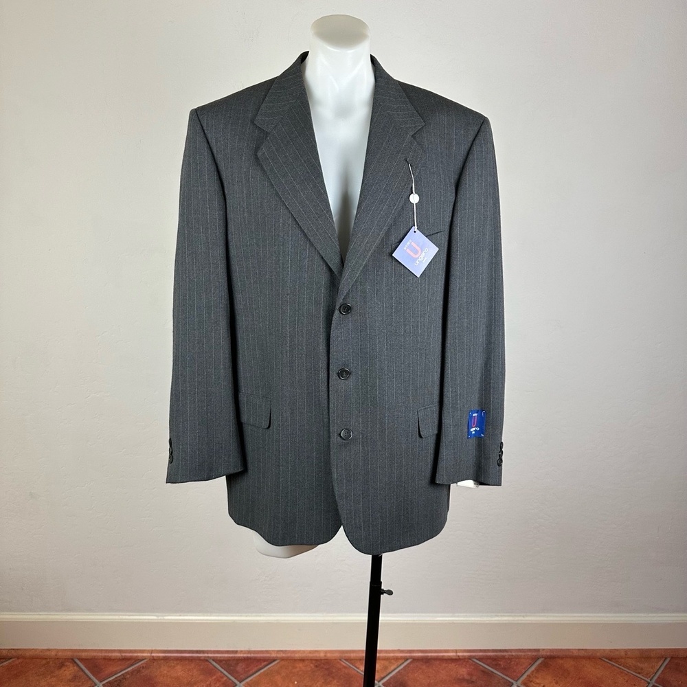 NWT Ungaro Paris Grey Pinstripe Sport Jacket